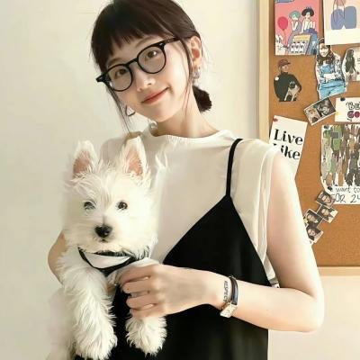 轻轻拂过